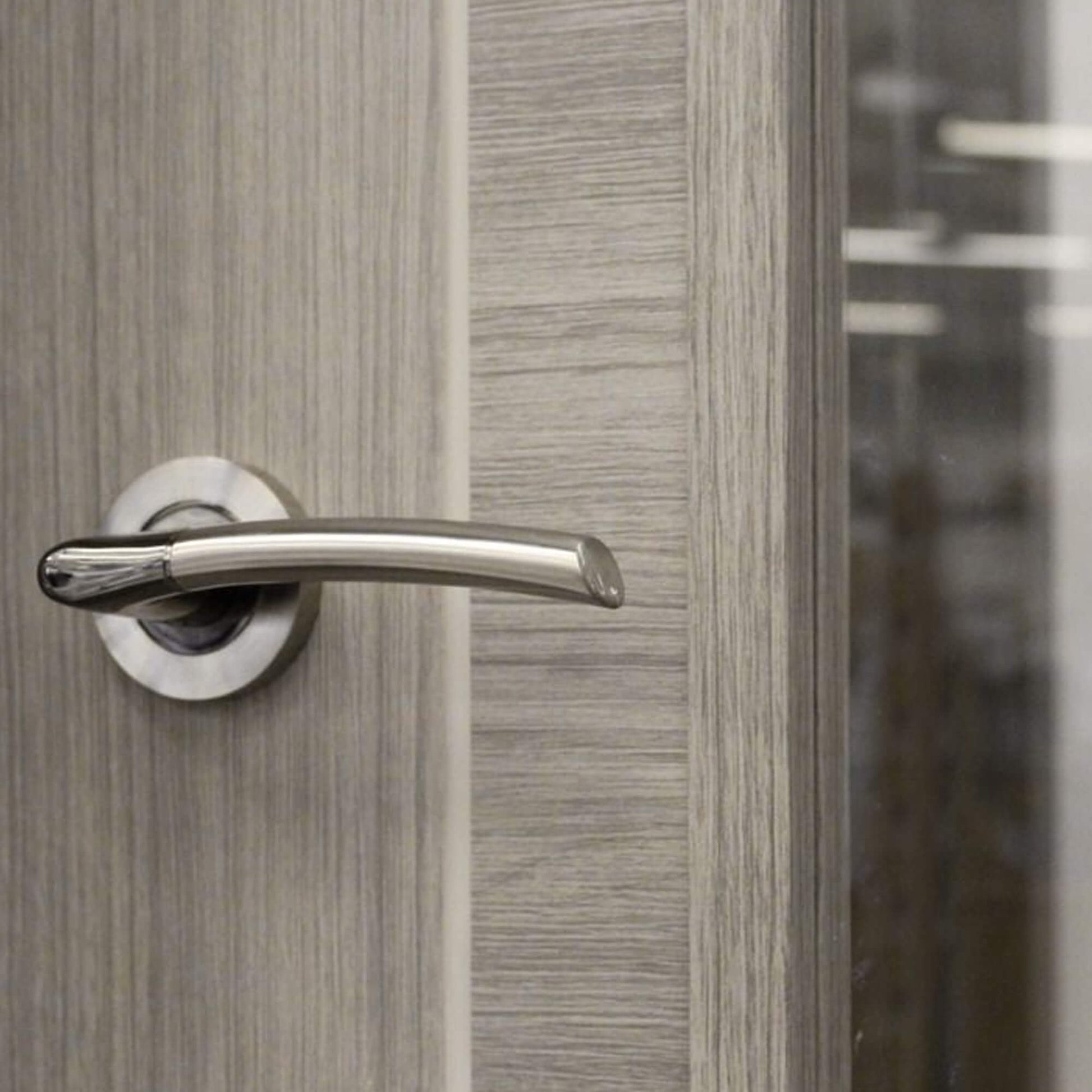 Storm Black Nickel & Nickel Brushed Handle